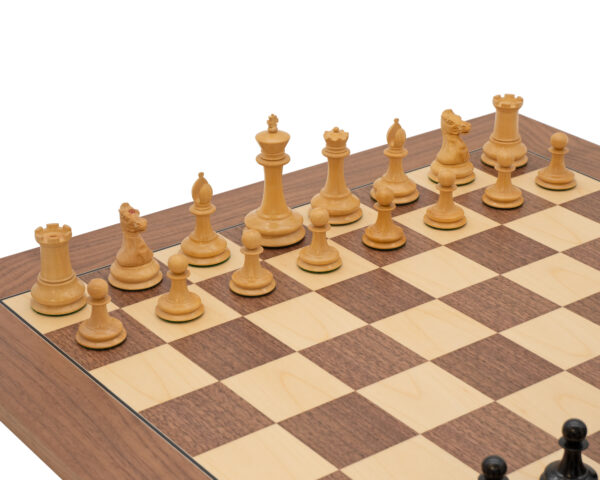The Monarch Leuchar Ebonised & Walnut Edition Chess Set - Image 3