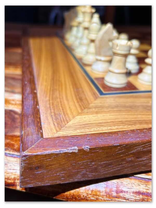 Full Staunton Boxwood Chess Set with Elegant Wooden Board & Original Box - Image 5