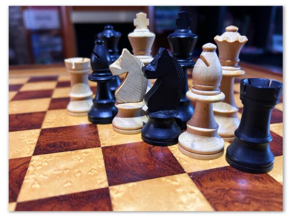 Full Staunton Boxwood Chess Set with Elegant Wooden Board & Original Box - Image 8